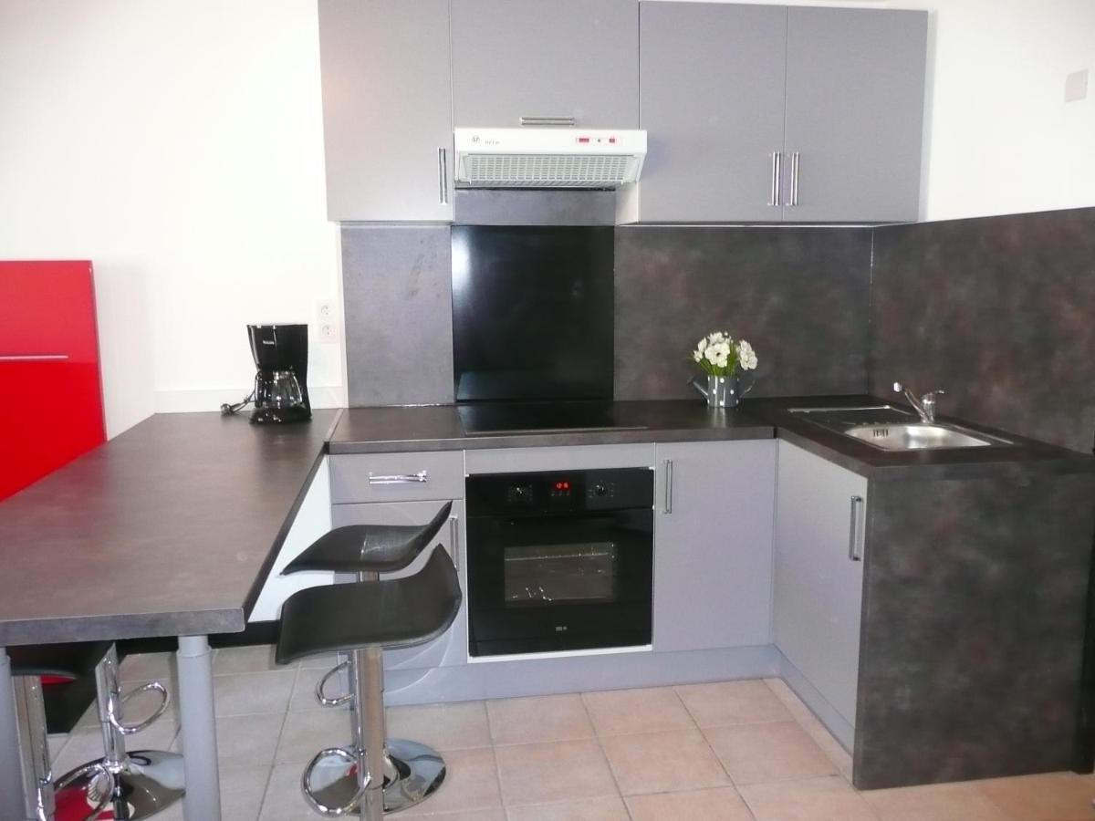 Appartement T3 Tout Confort En Duplex A 20Mn A Pied Du Centre-Ville Avec Tv Et Wifi La Rochelle  Zewnętrze zdjęcie