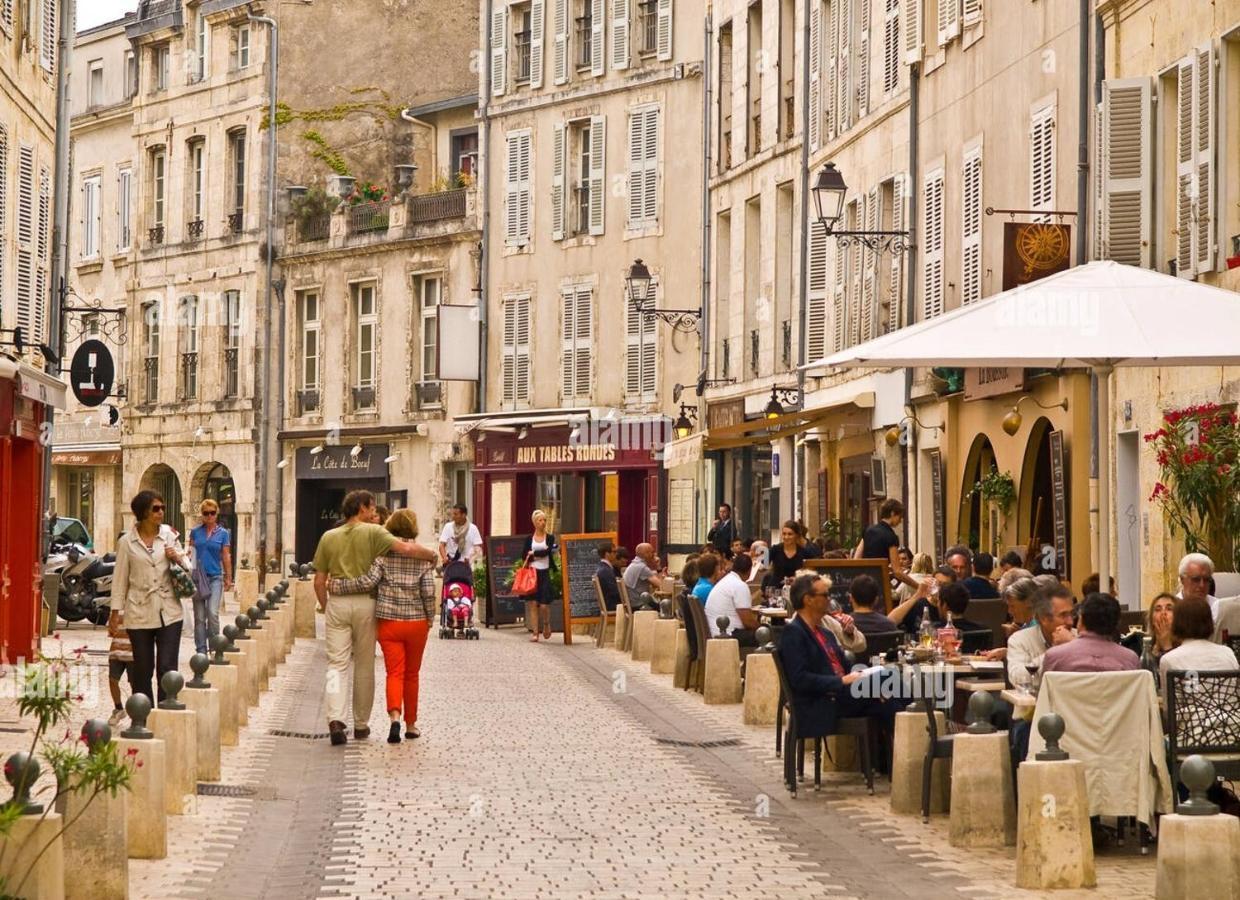 Appartement T3 Tout Confort En Duplex A 20Mn A Pied Du Centre-Ville Avec Tv Et Wifi La Rochelle  Zewnętrze zdjęcie